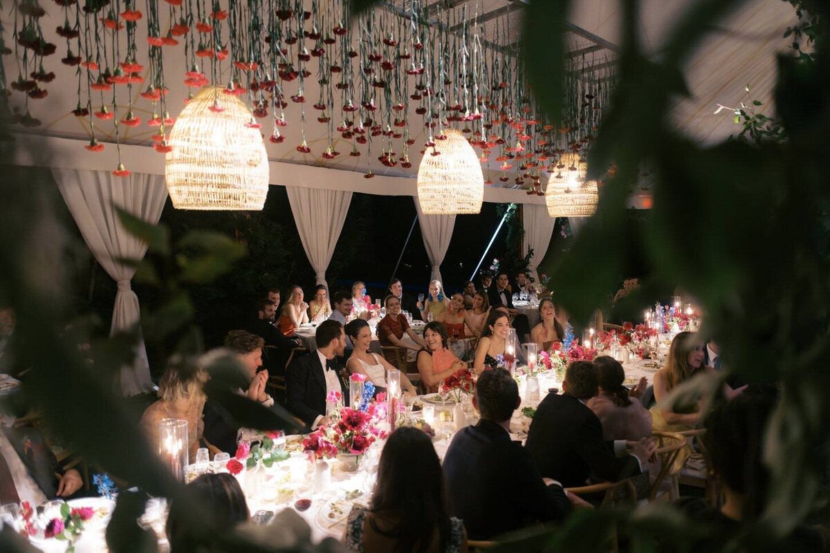 troutbeck-33-candid-moments-of-speeches-during-dinner-at-troutbeck-jenny-fu-studio
