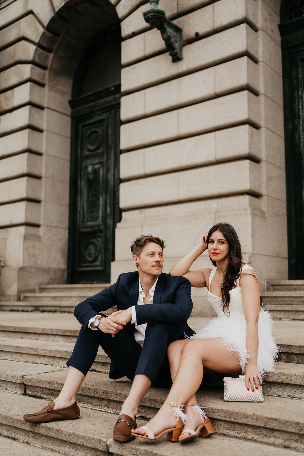 cleveland_old_courthouse_engagement_session-14