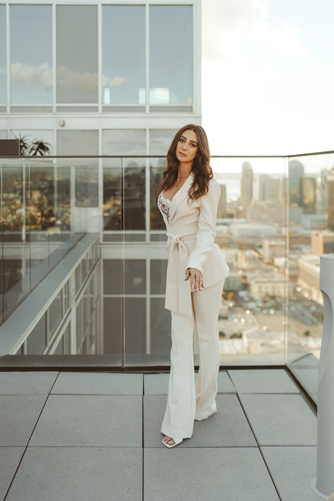 Tabetha-Branding-LeightBox Photo 136_