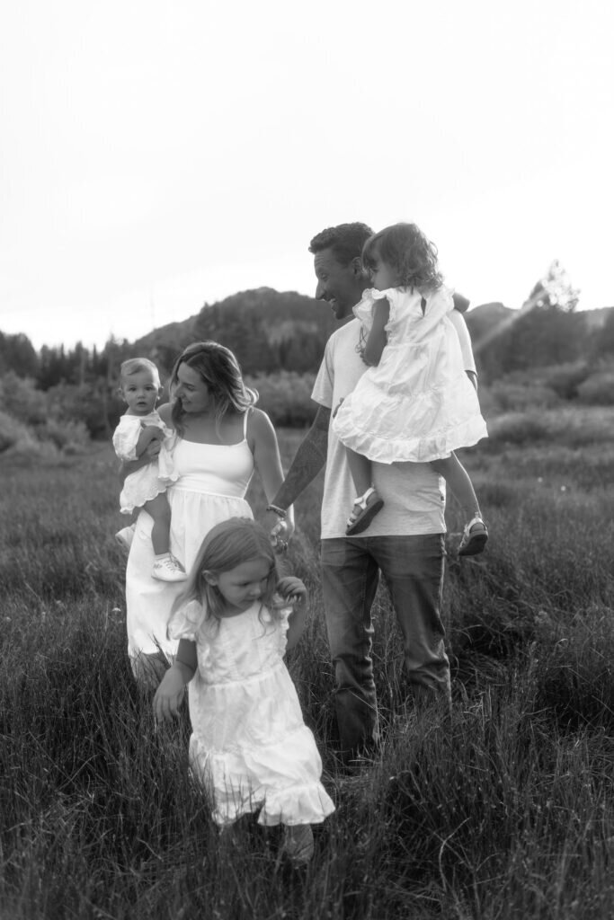 Family-in-Meadow-Lake-Tahoe-Mount-Rose-Katherine-Krakowski-Reno-Tahoe-Photographer-31-1-683x1024