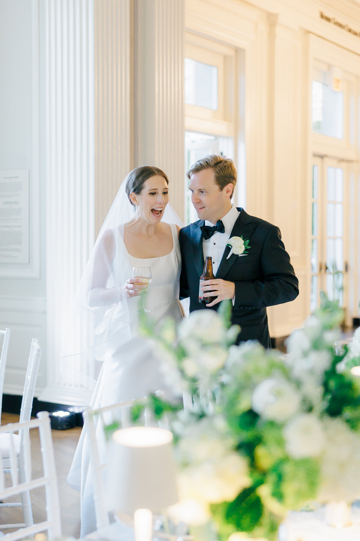 Lexi Benjamin Photography_Reynolds Chicago History Museum Wedding_07.06.24-312