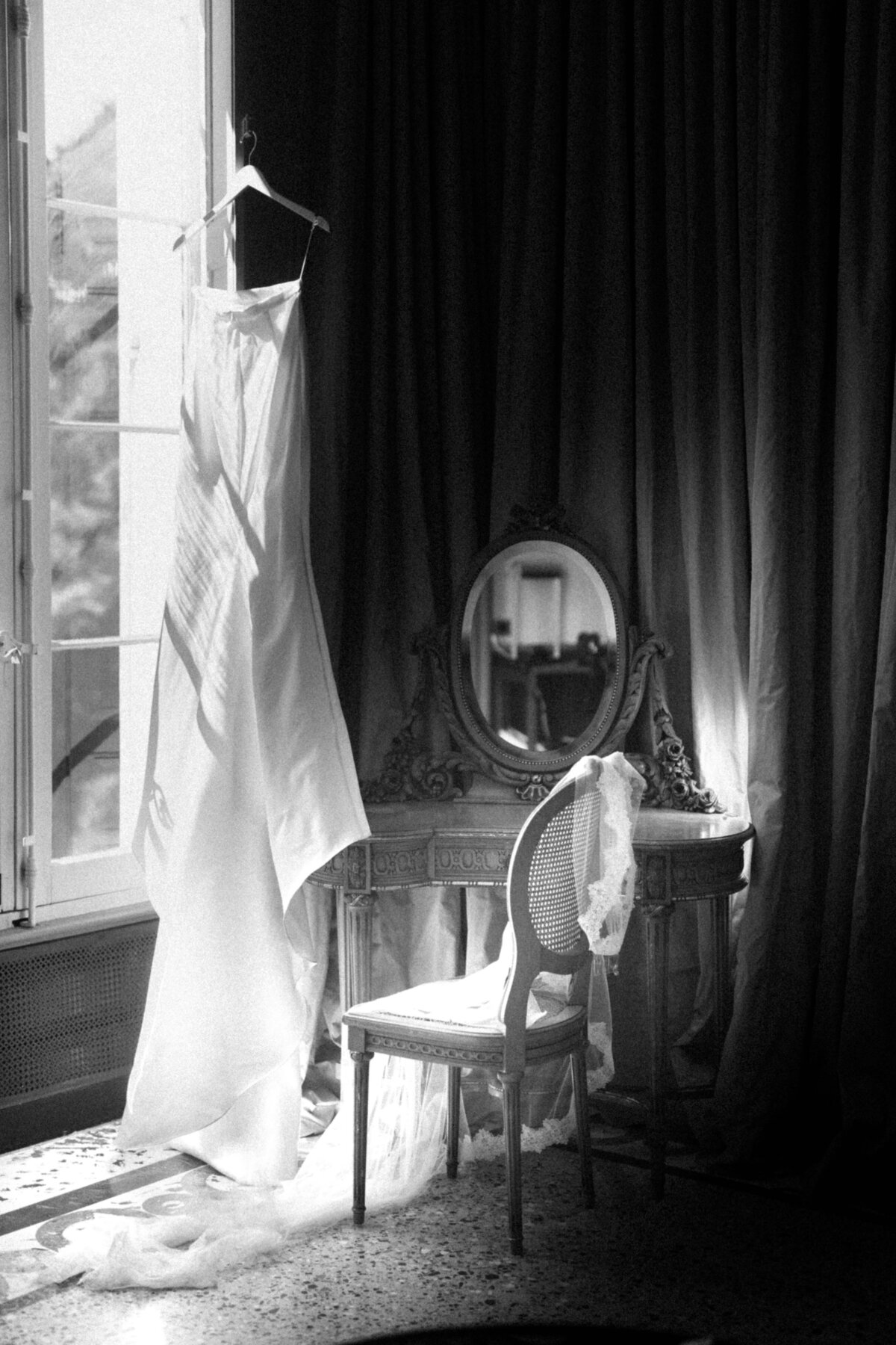 Wedding_Photographer_Esther_Chateau_Martinay-1
