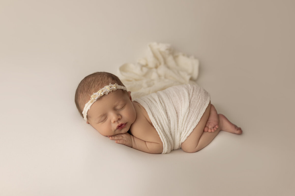 Emmy A - newborn-4