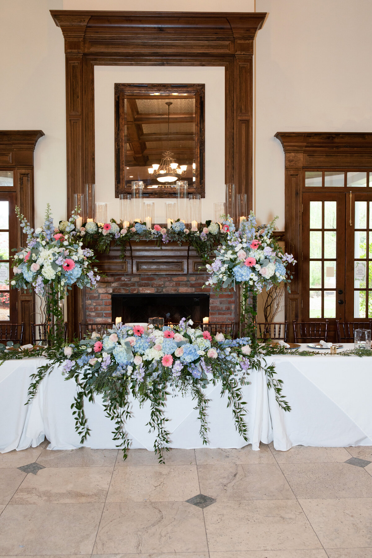 Carl-House-Auburn-GA-Wedding-Reception-Sweetheart-Table-Florals