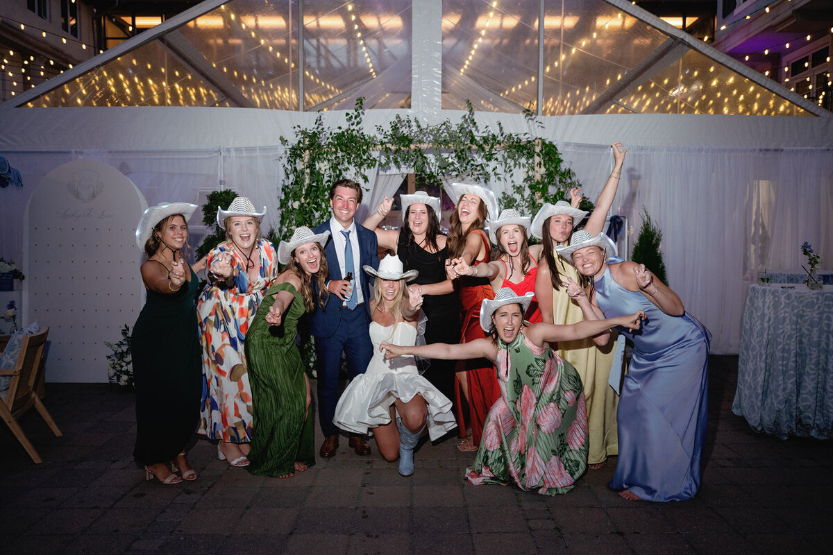 LaurenCorbinWeddingPreviews171