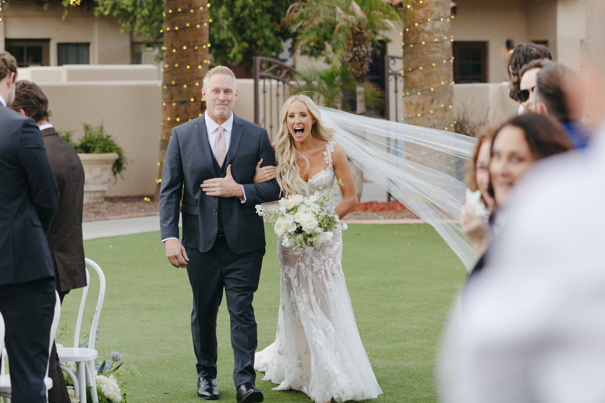 Luxury-Editorial-Destination-Wedding-Arizona-Cacie-Carroll-Photography-1