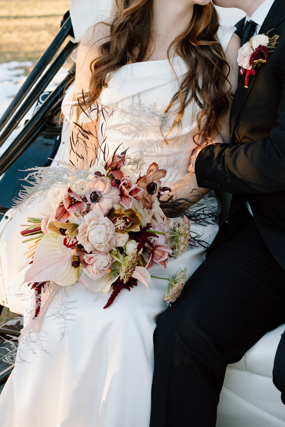 EMILY B. PHOTO CO. -- Bend Oregon Wedding Photographer -- Sunriver Resort -- Winter Romance Styled Shoot -- Previews-115