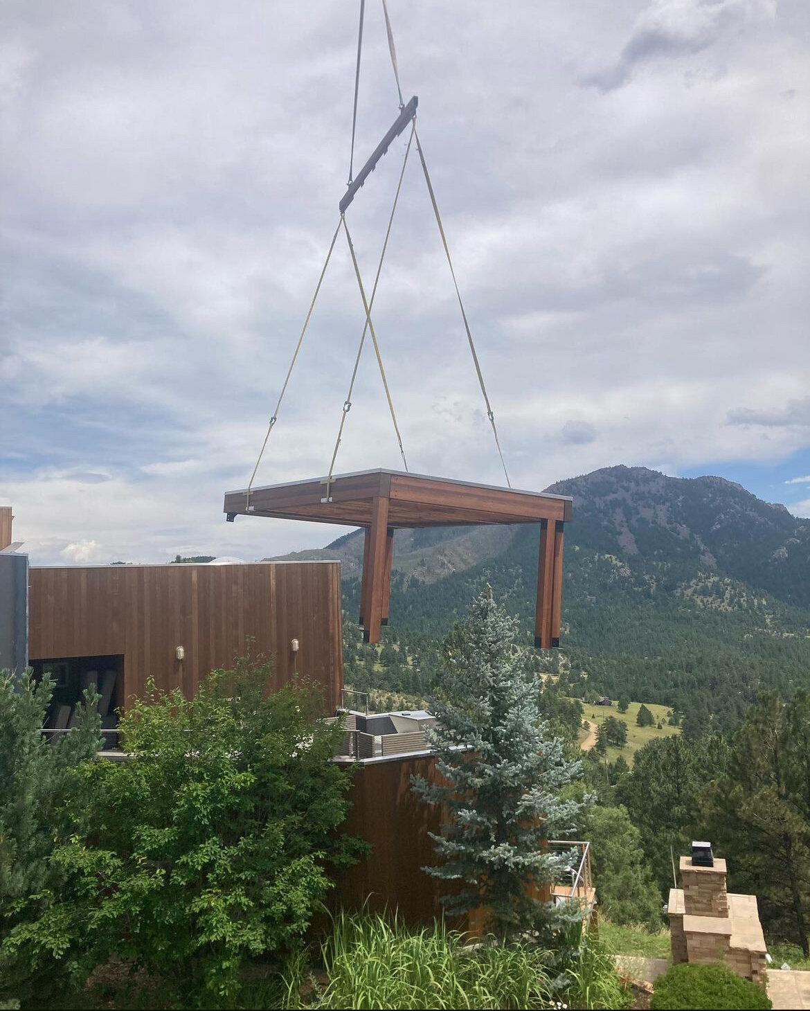 Heavy-duty lifting by Mountainside Crane Service for Colorado Foothills and Denver Metro
