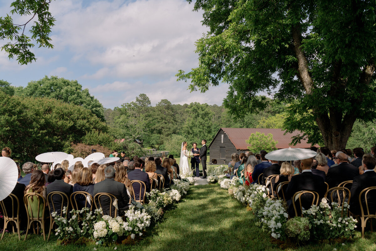 Rachel-Pourchier-Photography-Wedding-Serenbe-destination-photographer_Rubin_Horse21