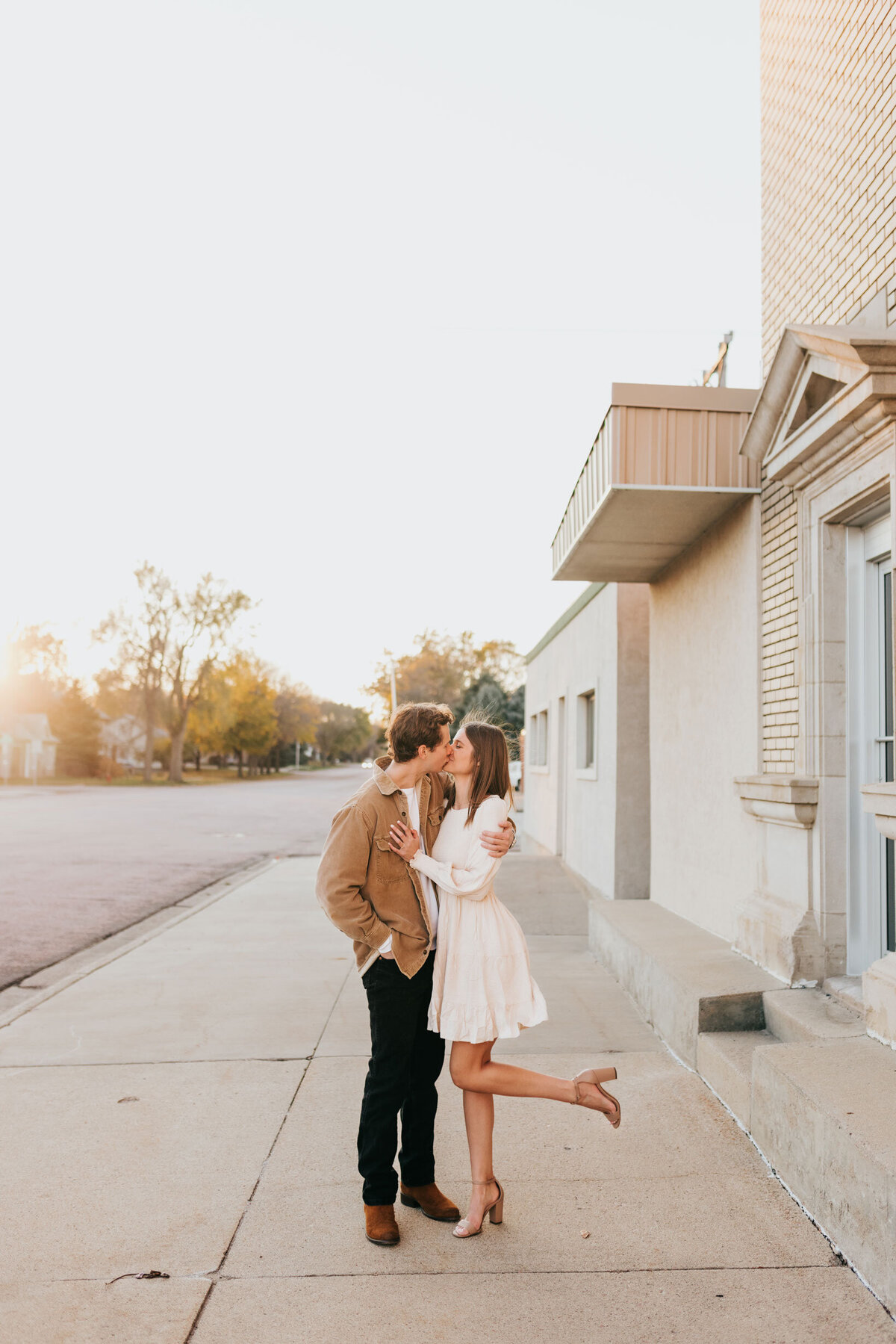 couples-photography-in-small-town