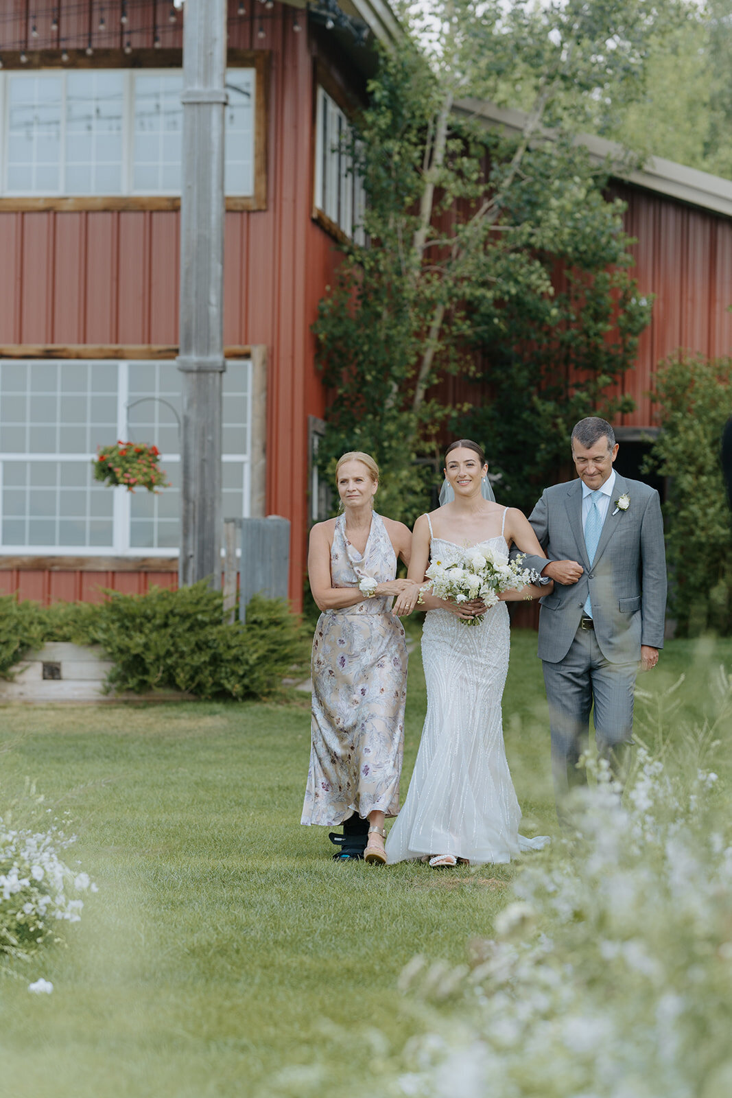 maggie-and-kinsly-diamond-cross-ranch-wedding-293