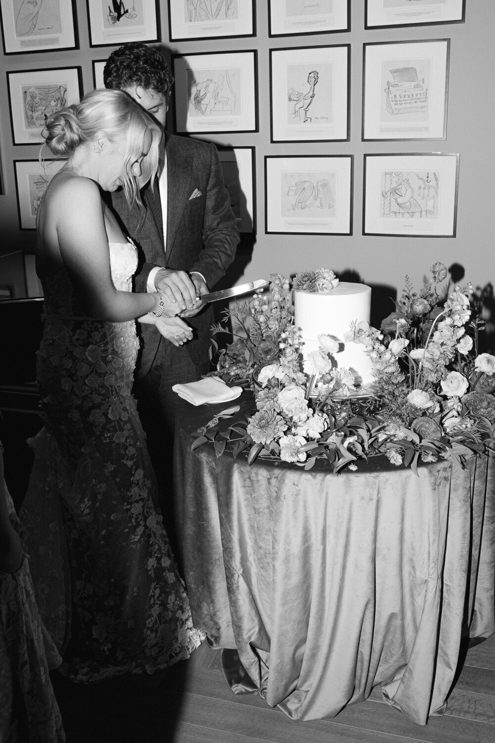 Kara-Jean-Wedding-Photography - 2127 - DSC_2127 - 0029 - 05 -  - 2752 x 4128