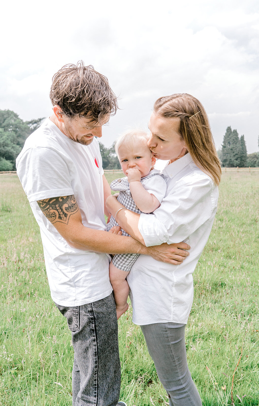 Ellie & Andrew Family Shoot Shropshire-9002_websize