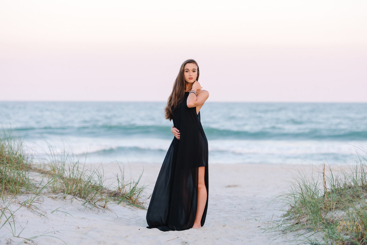 Charleston High School Senior Portrait Photographer. Charleston Senior Pictures by Pasha Belman Photography