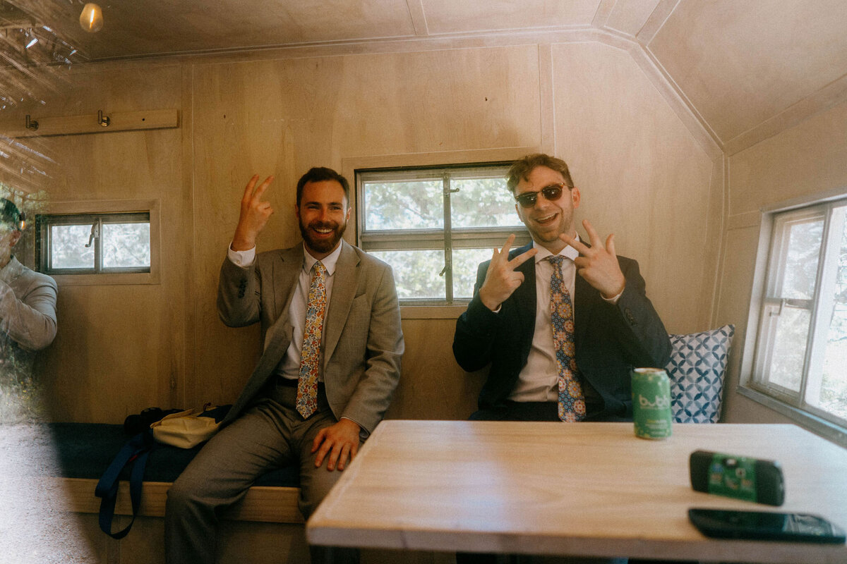 Chloe&ThomasWeddingPhotos_GettingReady_AustinWeddingPhotographer_HereafterFilms-198