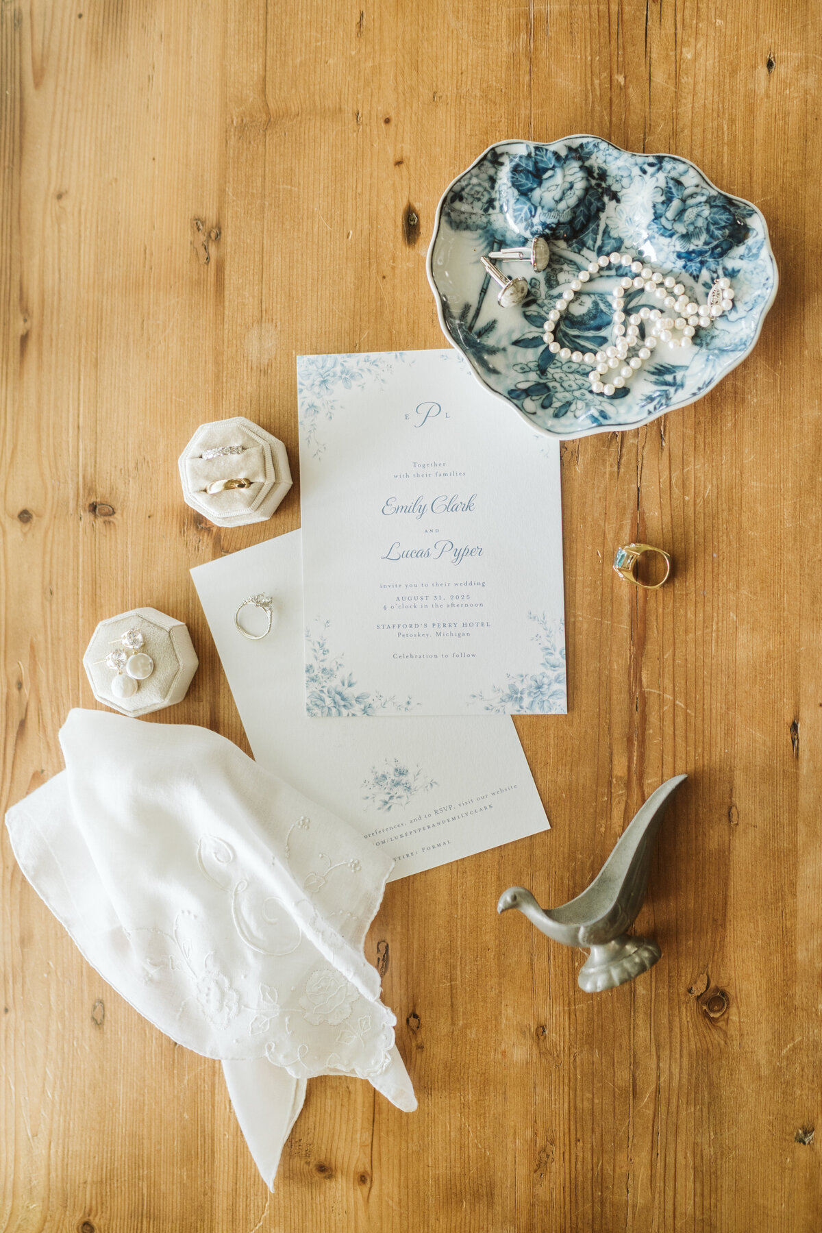Emily&LukeSneakPeek-2