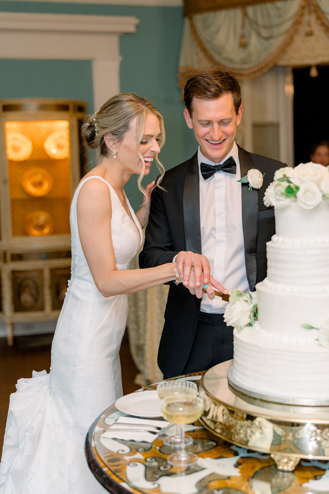 green_white_william_aiken_house_destination_charleston_wedding_kailee_dimeglio_photography-1316