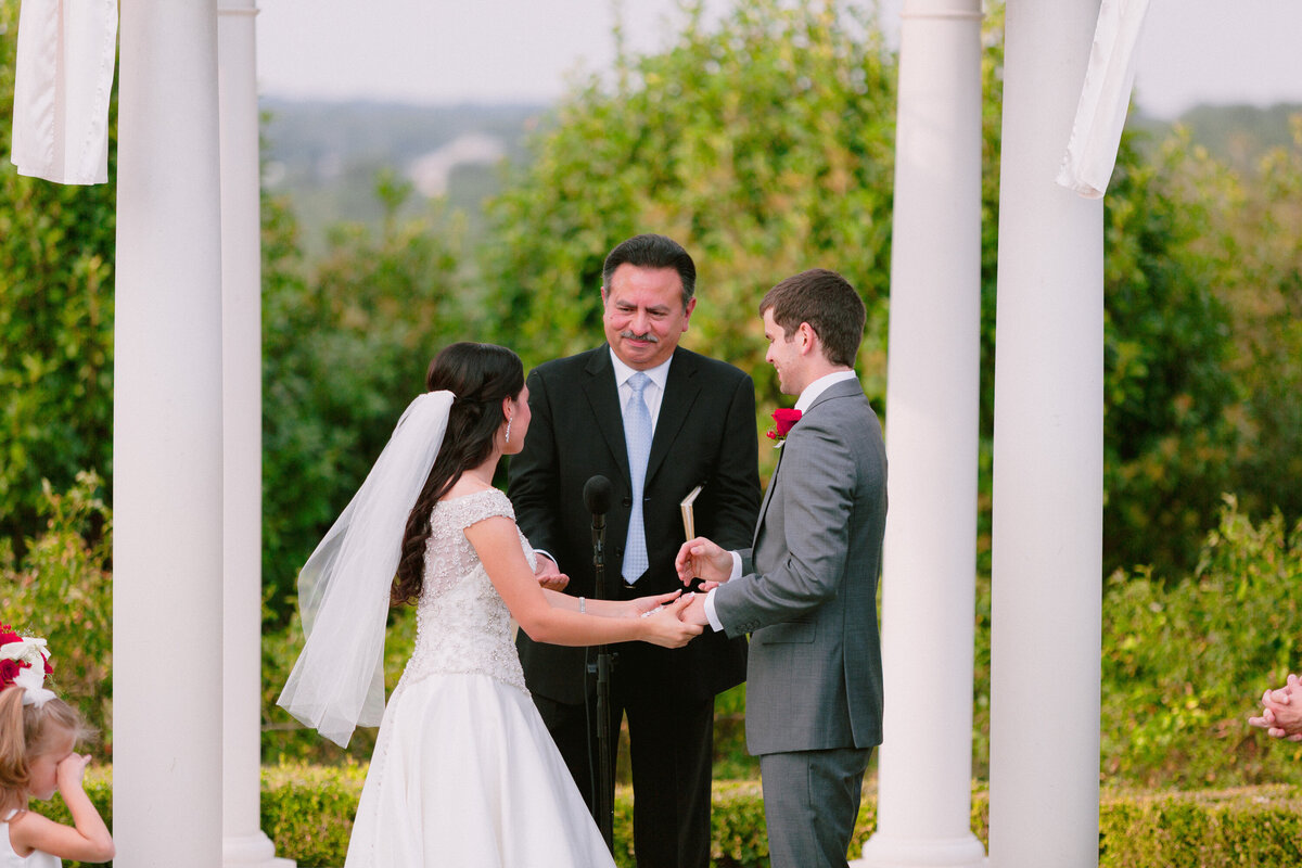 san_antonio_austin_texas_wedding_photographer-Gardens-Cranesbury-View-LnG-1154