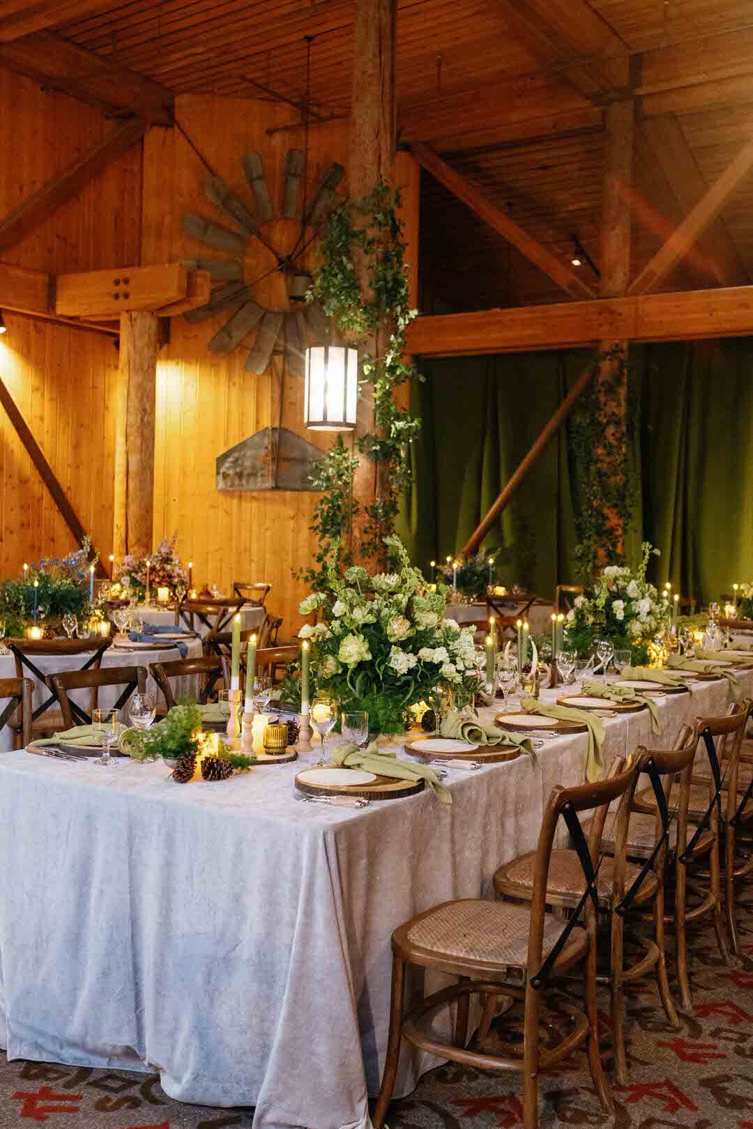 4 Spruce Saddle Lodge Wedding Reception Beaver Creek Colorado Mountains by @GoBella GoBella.com 23