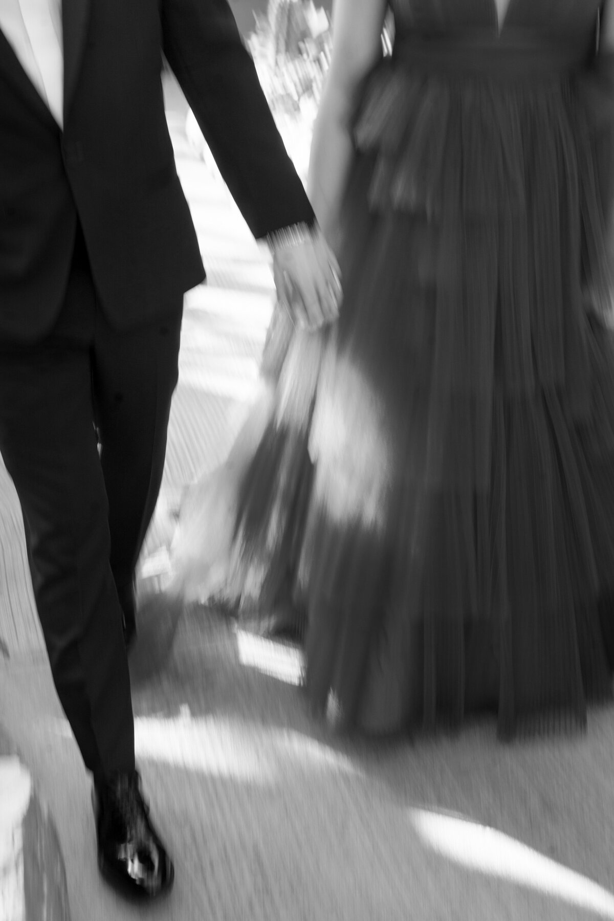 Aspen-Avenue-Chicago-Wedding-Photographer-Grace-and-Ivory-PressRoom-bryjeanartistry-Editorial-tamara-holden-Garfield-Park-Conservatory-ECBG-Cake-FAV-66