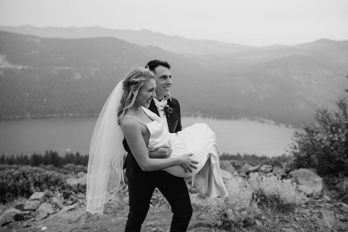 lake-tahoe-wedding-photographerSydneyandSam2020-613