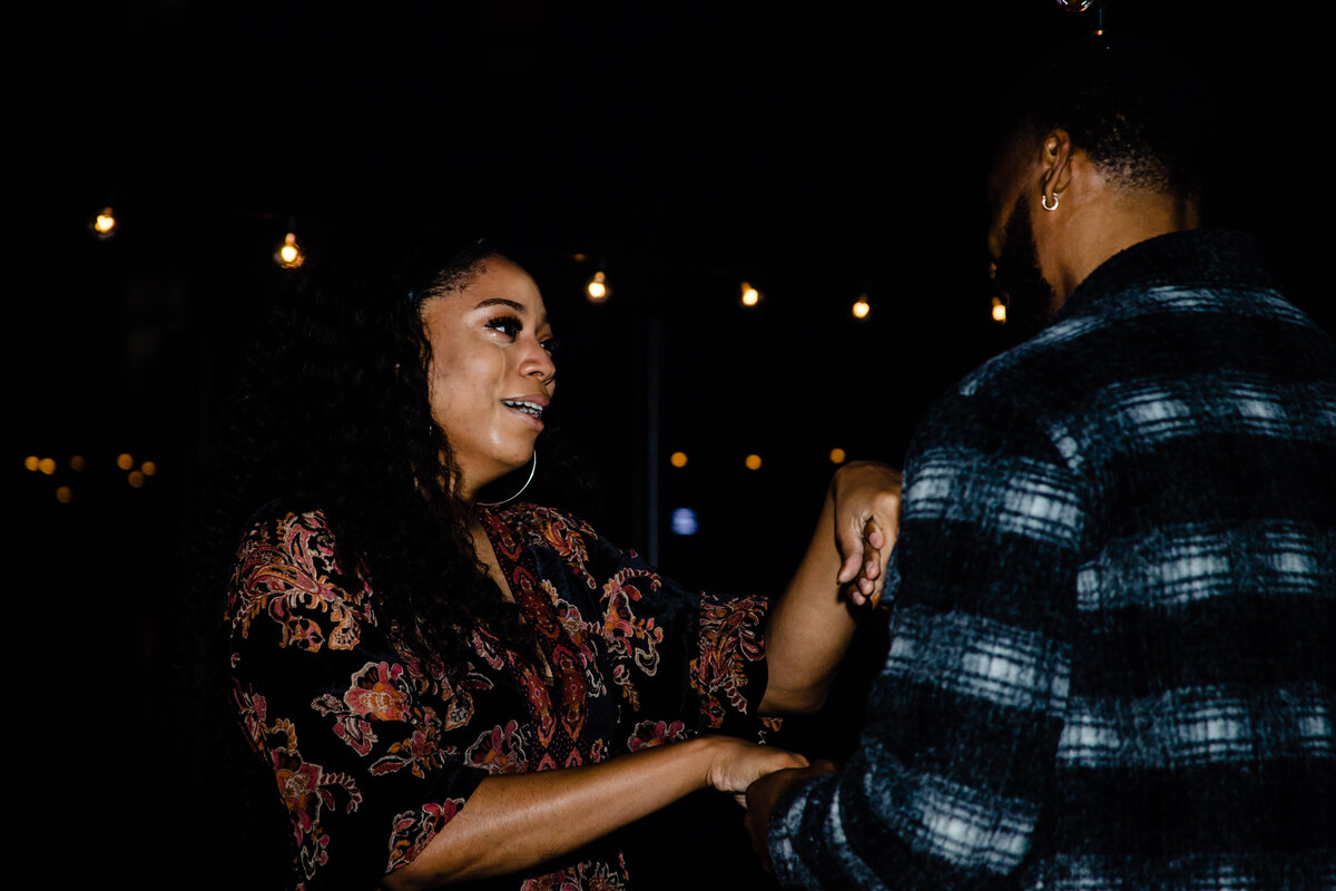 emotional-proposal-at-night