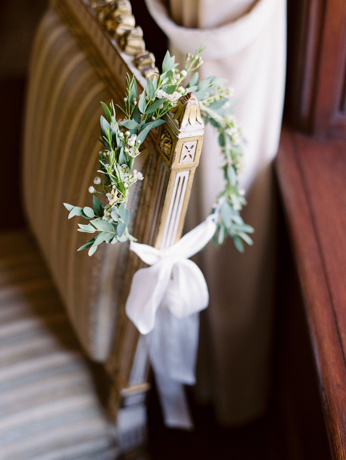 flower girl's flower crown