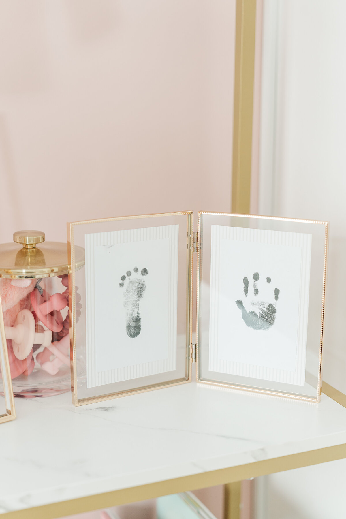 Pink and White Classic Lifestyle Baby Girl Newborn Photos Castle Rock Colorado Elena Spraguer Photography 0003
