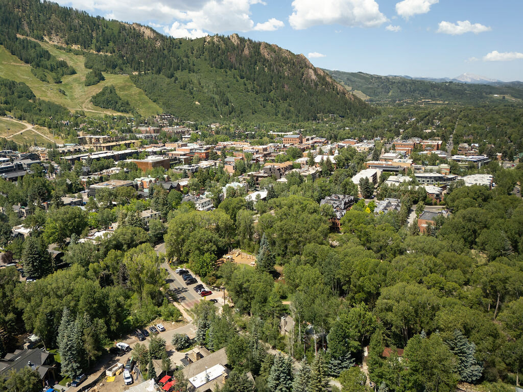 109NealeAve-44