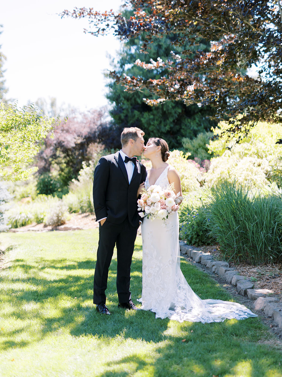 Carlos-Hernandez-Photography-Megan-Trevor-Wedding-Portland-Oregon-117