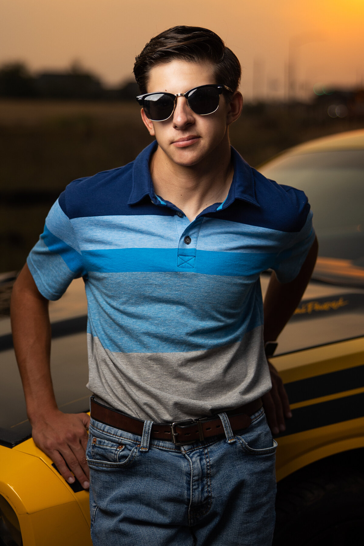 Thornton-Northglenn-Colorado-High-School-Senior-Photos-Photography-Photographer-Yvonne-Min-Sunset-Nature-Outside-Natural-Light-Sunglasses-Horizon-Legacy-Car-1088