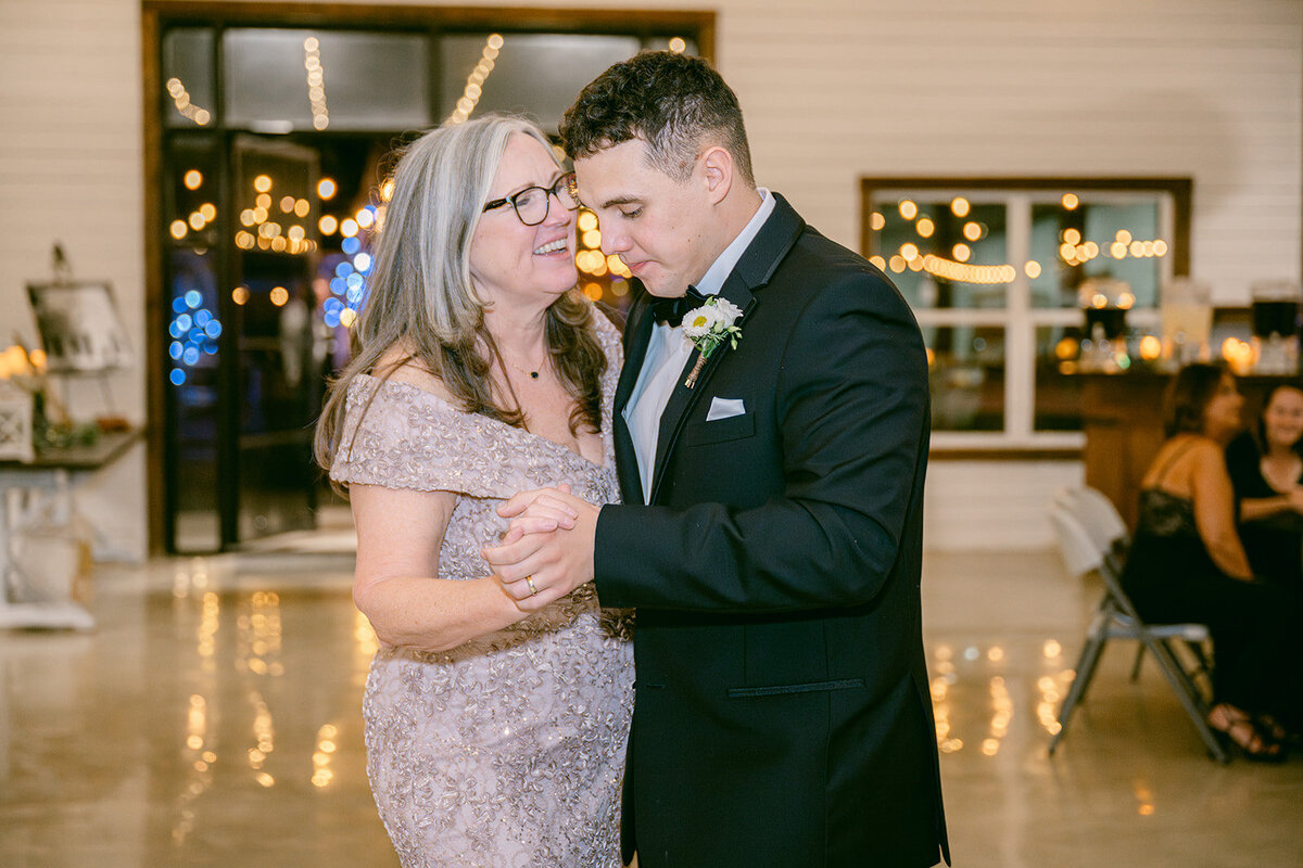 Luxury_Wedding_Photographer_Texas_Erin_Marcin_Photography-605