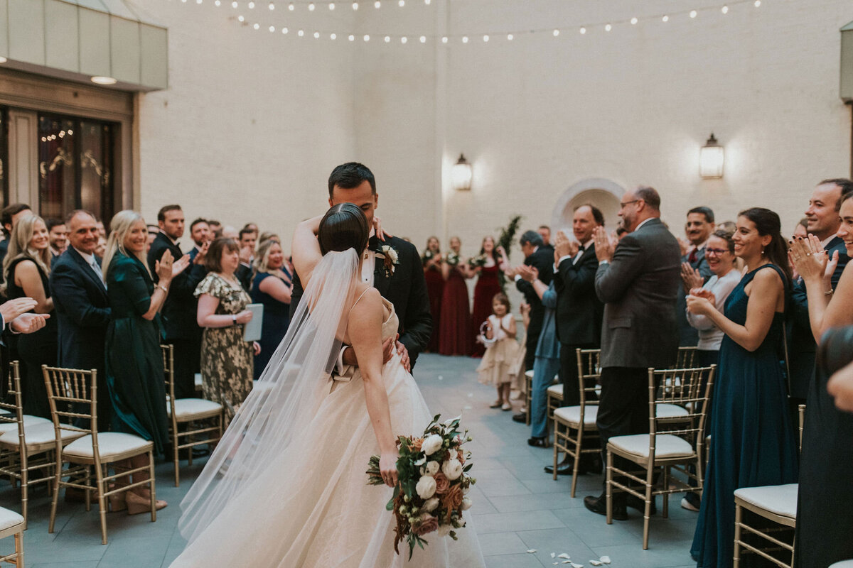WELLING-FLORES.Wedding.EngineersClub-crmny-160