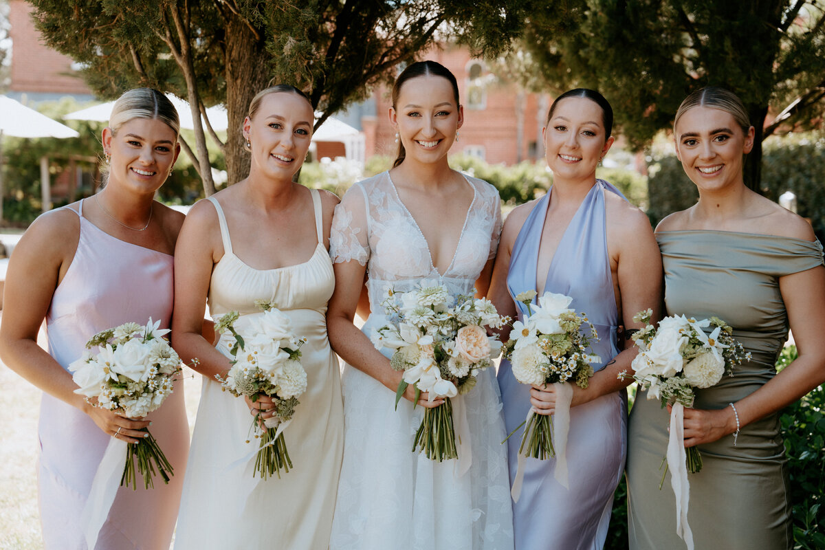 2024-02-17-Georgia + Daniel Rees Wedding Ravenswood Homestead Bendigo Daisy + Pine-595