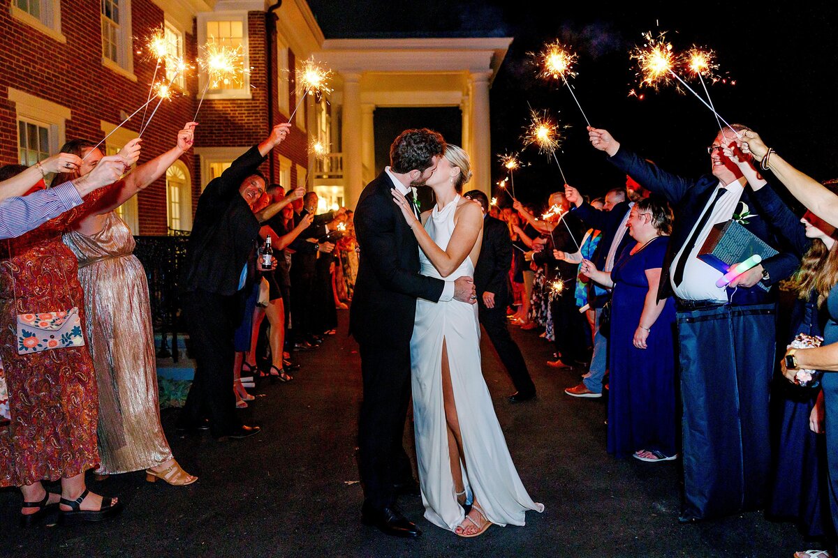 raspberry-plain-manor-wedding-rebecca-dotson-photography_0027