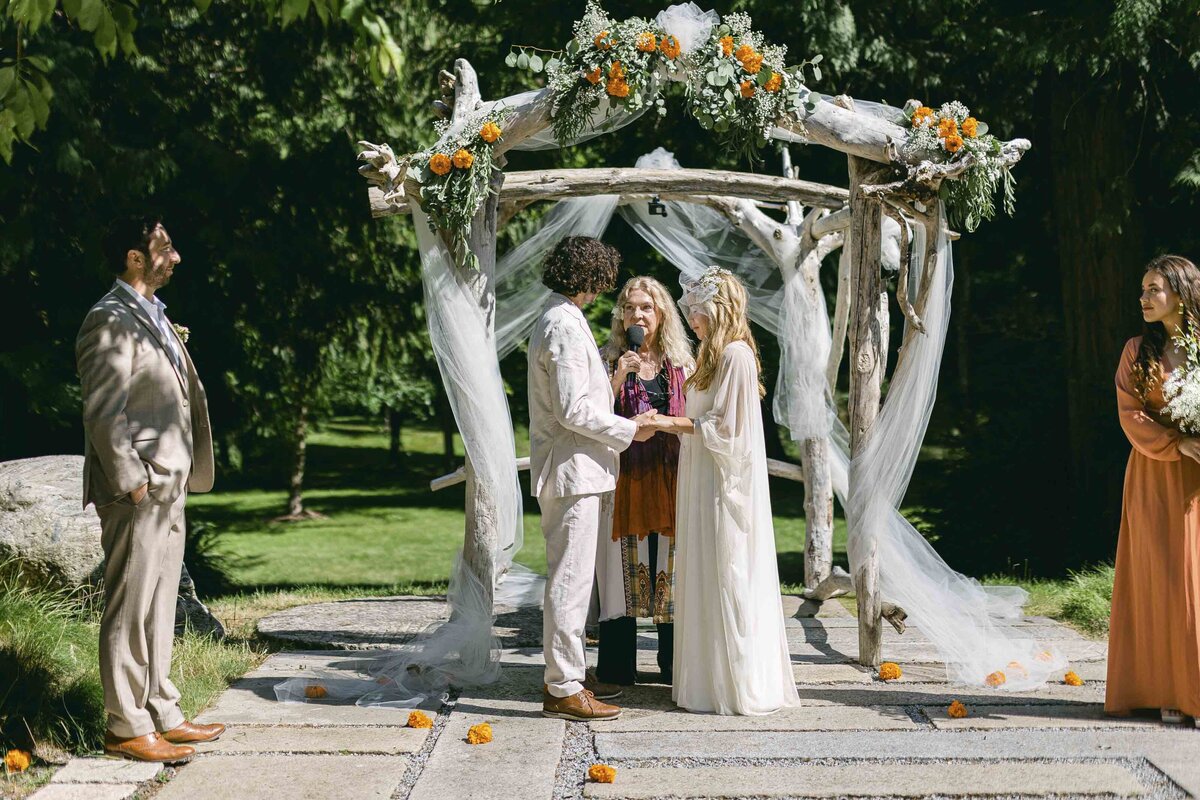Intimate Vashon Island Wedding Ksenia Vasenev Photography_20230624_0085_1