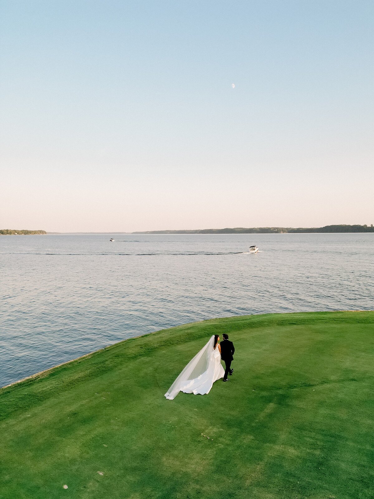 Turtle-Point-Yacht-and-Country-Club-Wedding-1