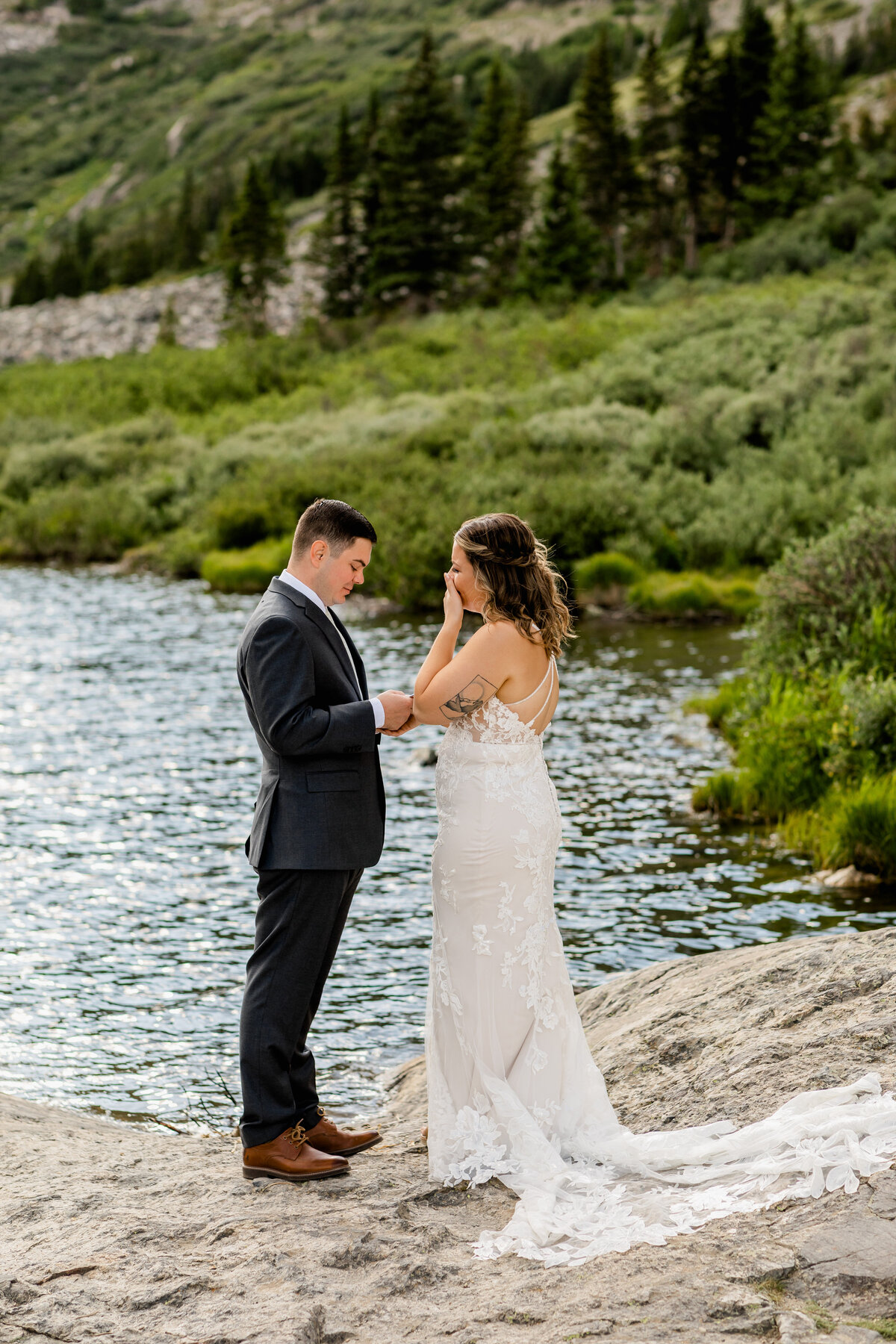 Colorado Elopement Photographer