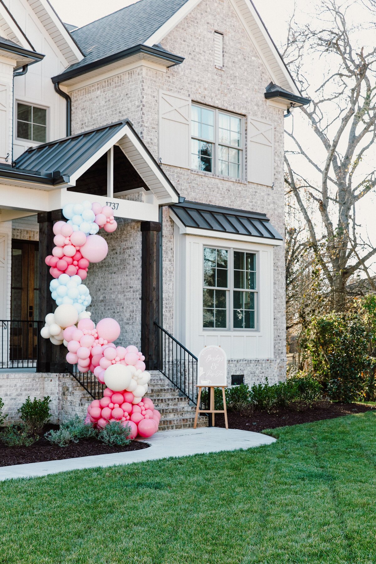 modern-little-events-balloons-nashville