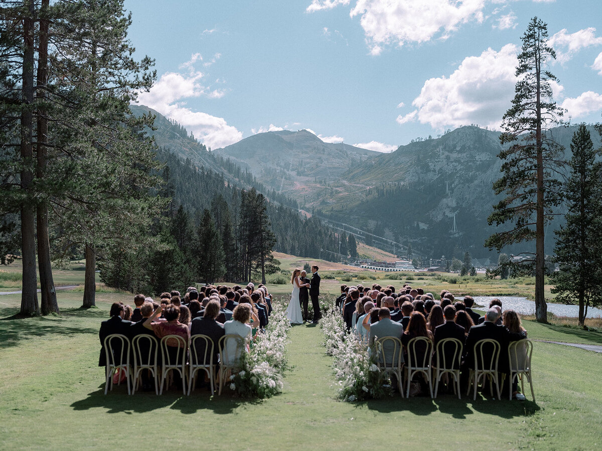 Cassia-and-AJ_Wedding_Everline-Resort-and-Spa_Lake-Tahoe_339