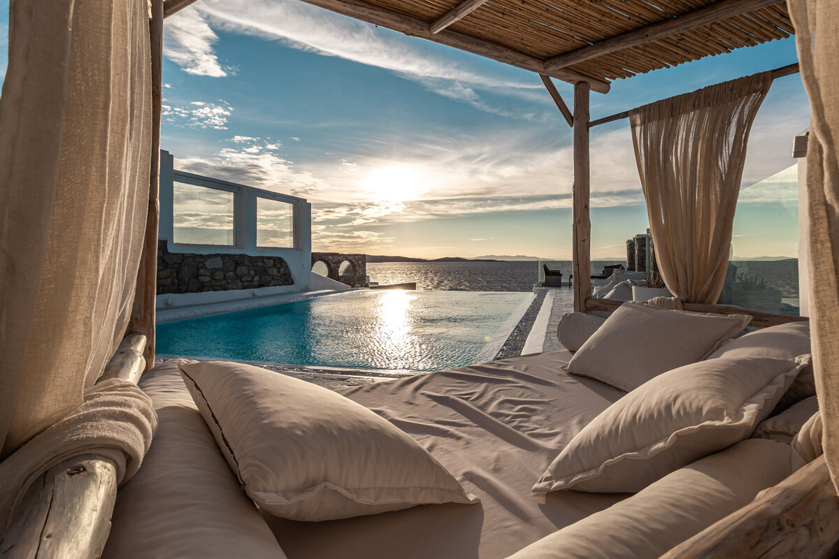 Greece_Airbnb_ExteriorImages_©CaitlinAntjeLLC-15