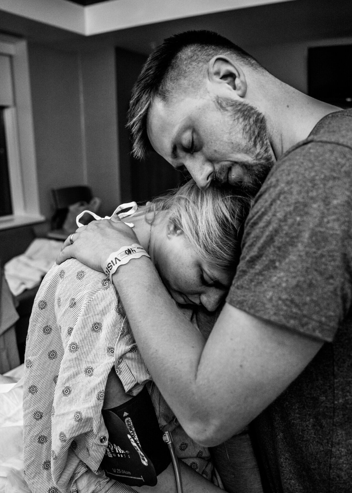 Birth Story Studio Minneapolis St. Paul Maple Grove Twin Cities Minnesota Newborn Maternity Birth Family Photography Photographer Stephanie Lecker - WEB-2