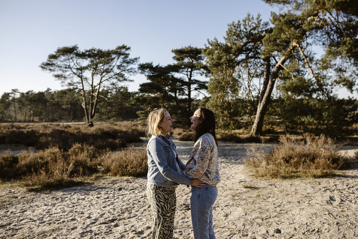 WEB - Merel en Iris Zwangerschapsshoot Soesterduinen | Samantha Bosdijk Photography-10