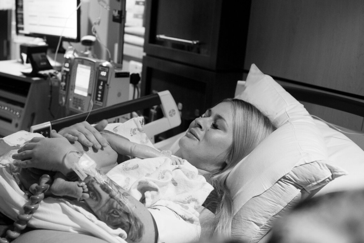 Fort-worth-birth-photographer-chunky-monkey-6