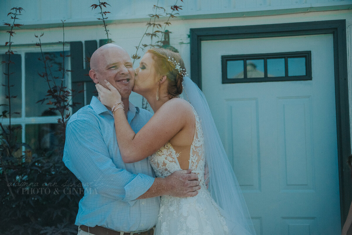family formals _ alaynna ann schwartz _ harpors vinyard _ iowa photographer _ playlife photography_0200