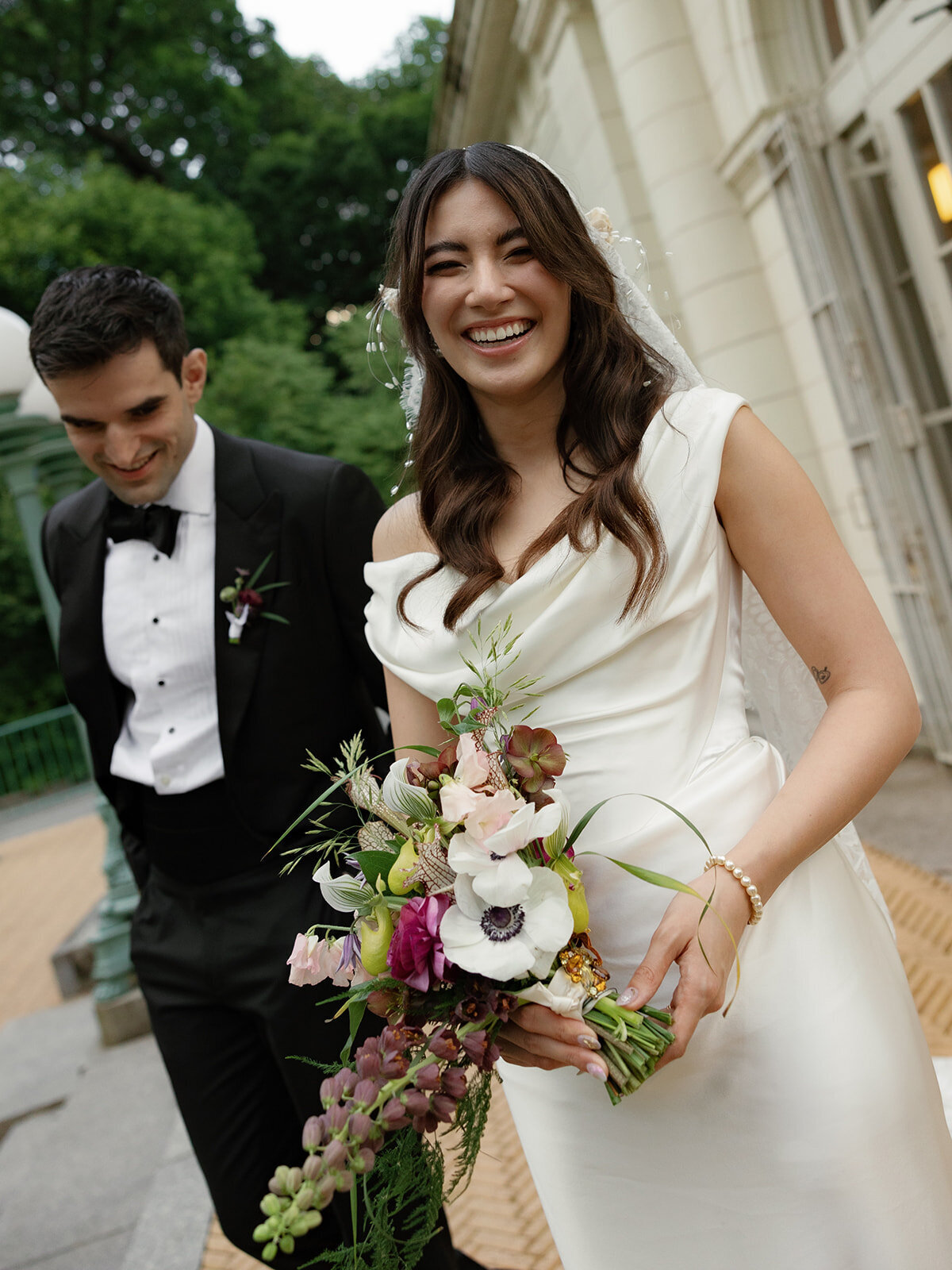 Faye-Fern-Creative-Ruby-Olivia-Rae-Hersey-Eugen-Hotaj-Prospect-Park-Boathouse-Wedding-Ceremony-16