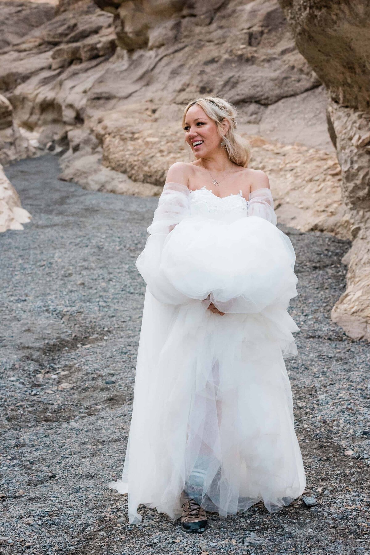 what-kind-of-dress-looks-best-in-a-death-valley-desert-elopement-Soul-and-Sky-Weddings