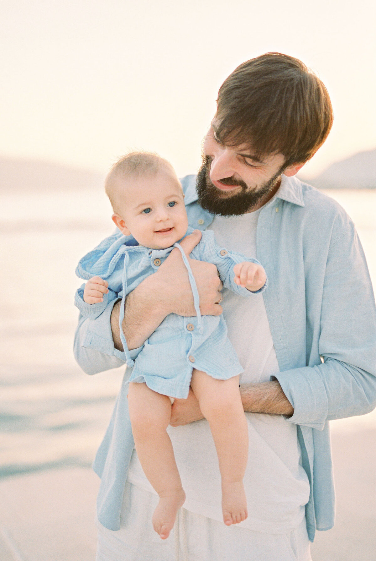 Family 2500px-1056