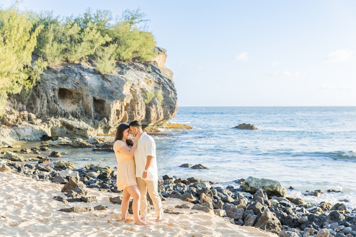 Scenic Couple Portraits in Kauai with Karma Hill