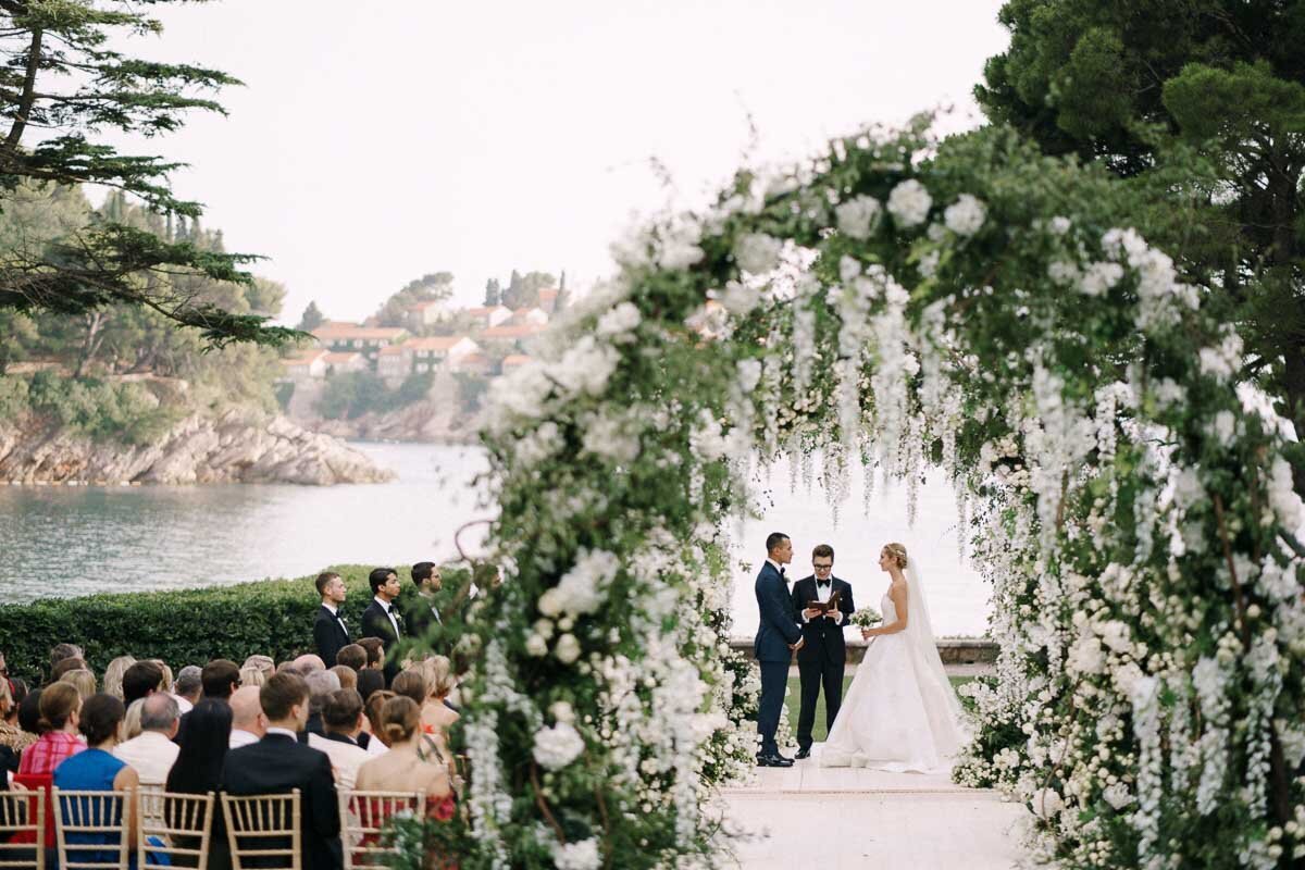 Wedding 1200px-1111